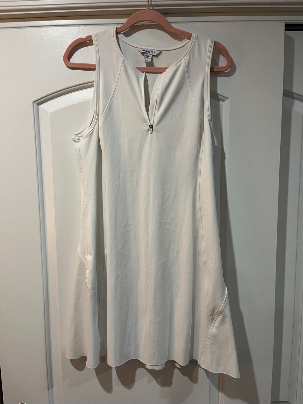 White sleeveless tennis dress